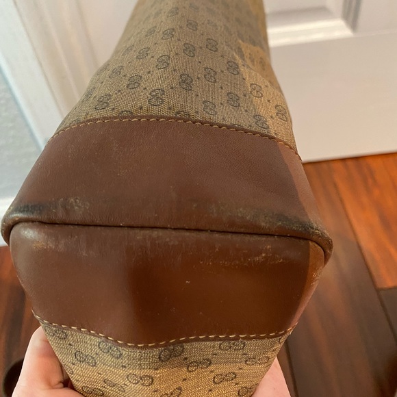 Vintage GUCCI Tote - Picture 3 of 7